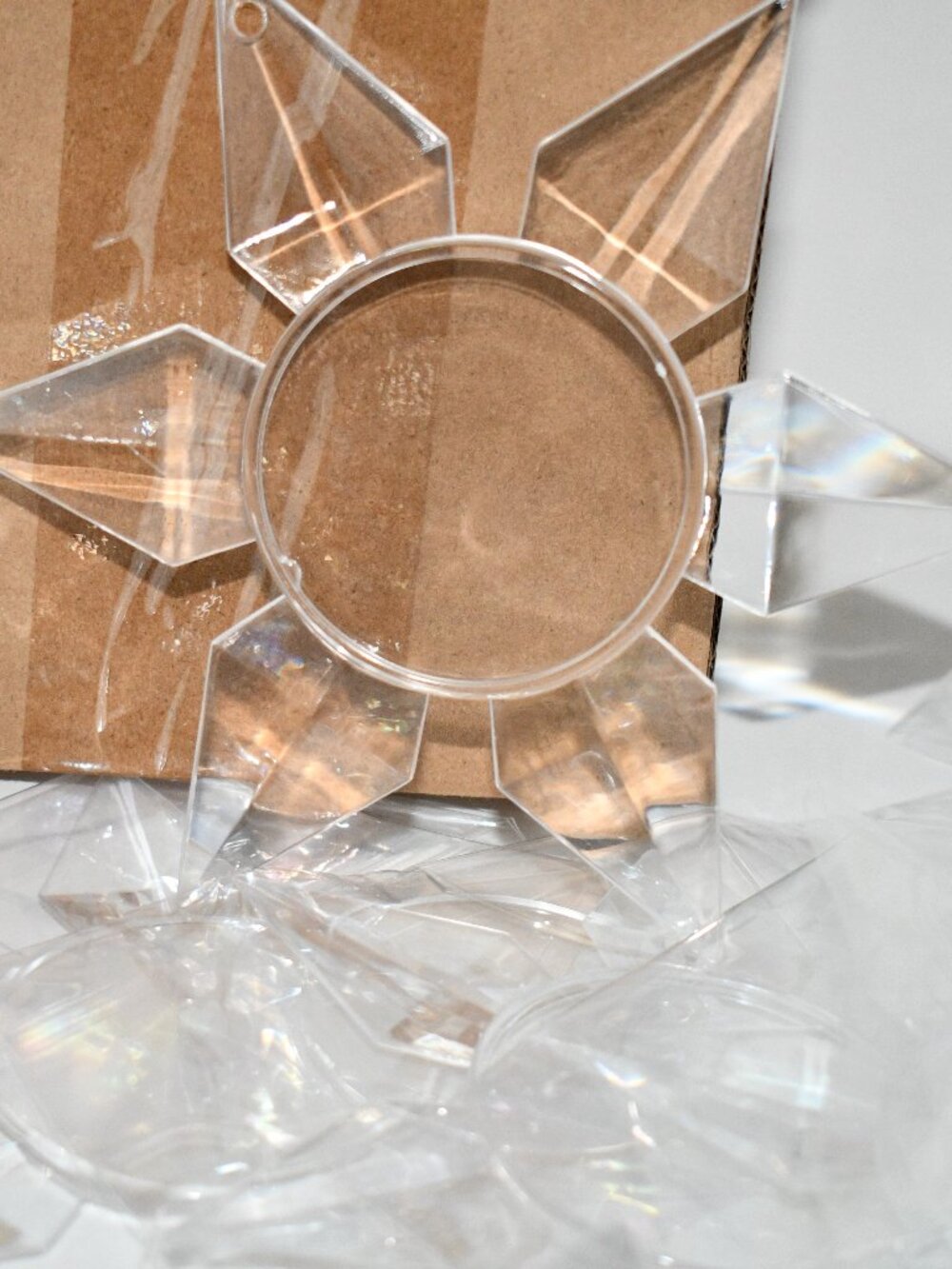 Vercraft 24 Clear Acrylic Photo Christmas Ornaments Snowflake Frames 6" NIB
